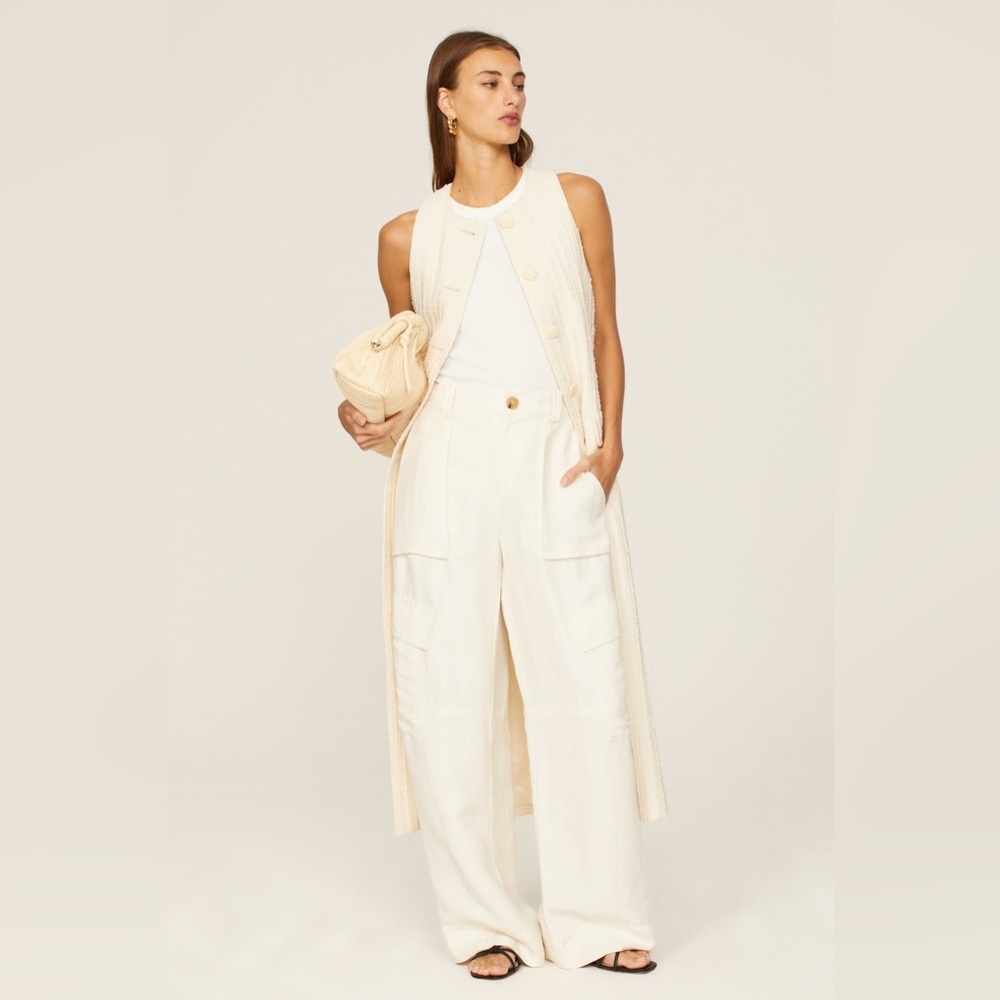 Vince wide leg linen cargo pants size 6